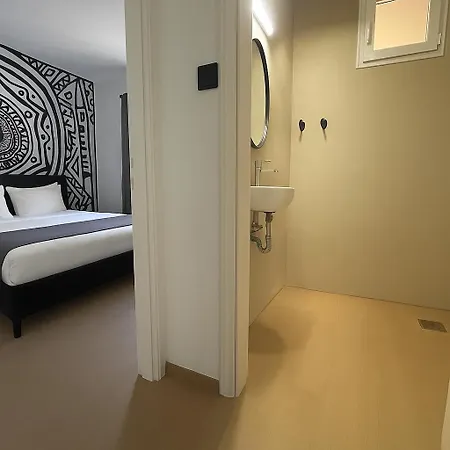 Apartment Ammo's *