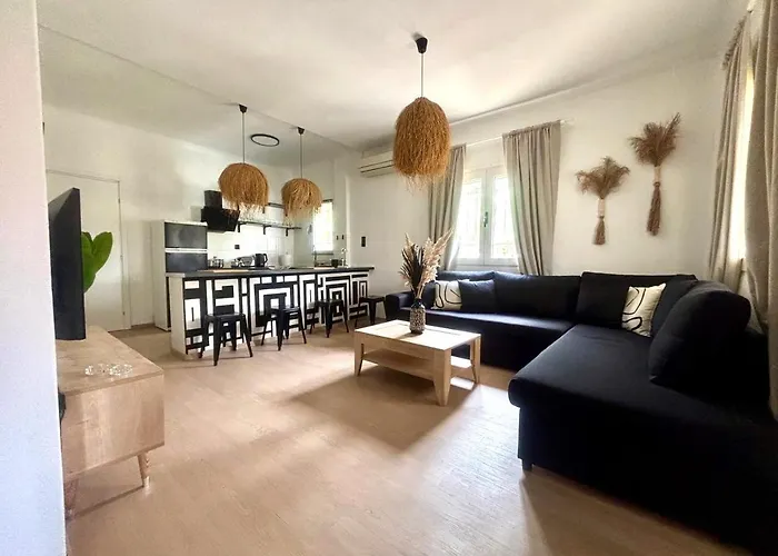 Ammo's By Horizon Homes 公寓