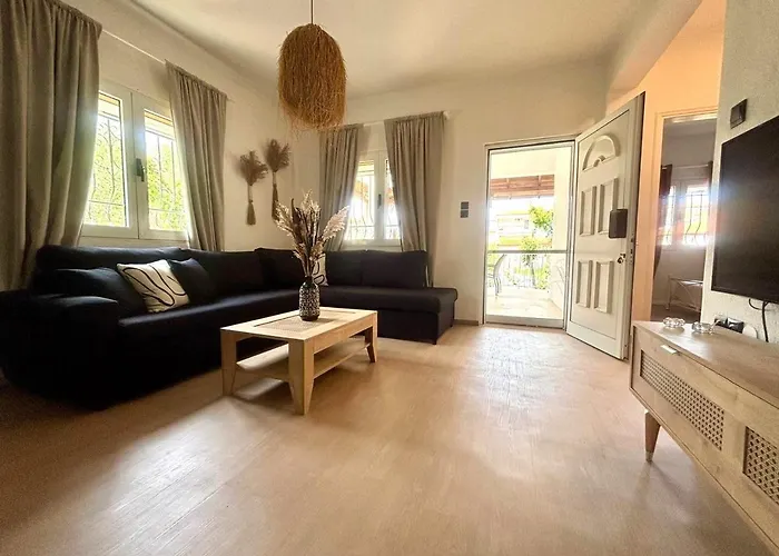 Ammo's By Horizon Homes *